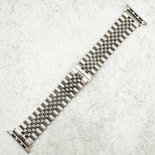 Jubilee Stainless Steel Metal Apple Watch Strap In Silver 1