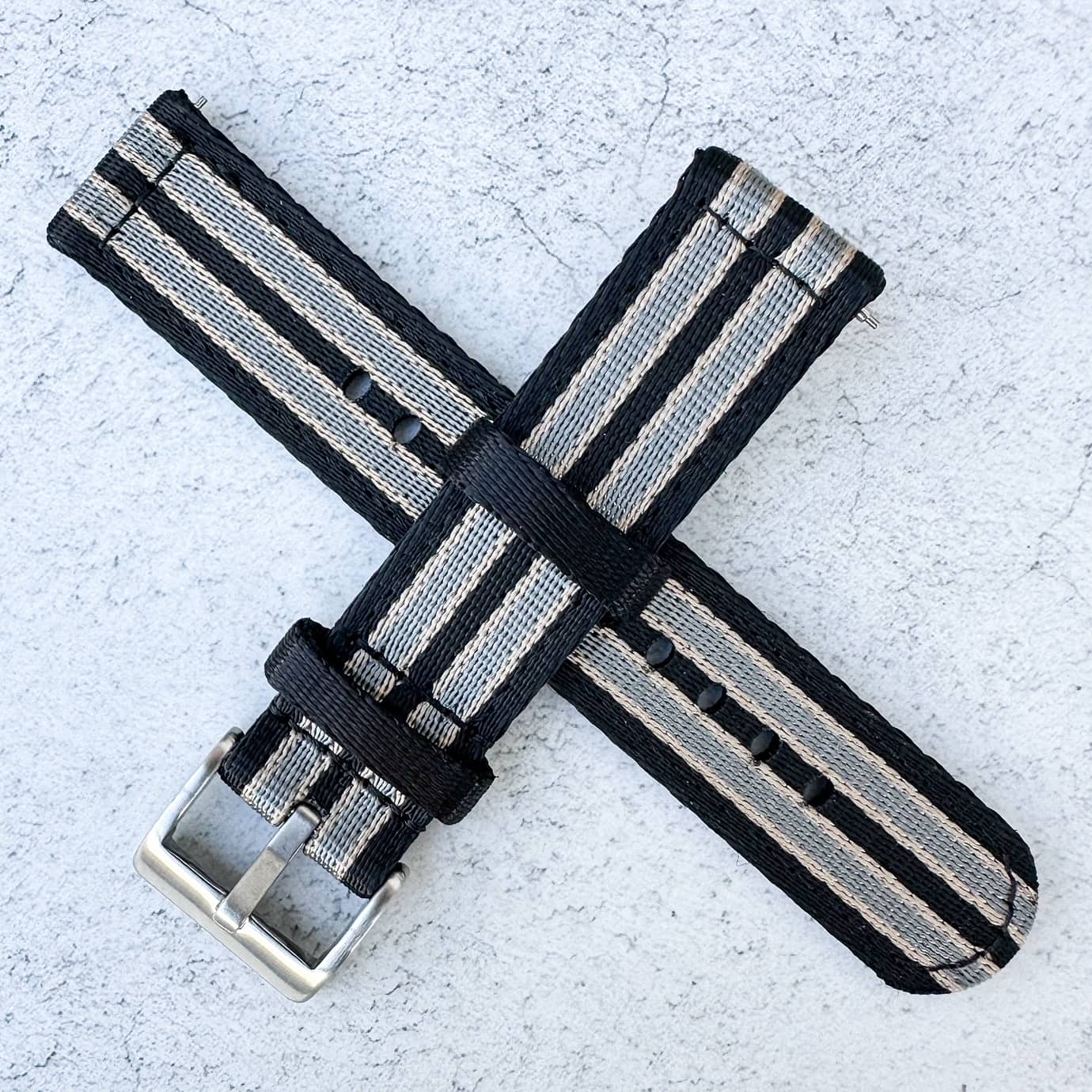 Military Style Two Piece Quick Release Watch Strap Black Beige Grey Bond No Time To Die 4