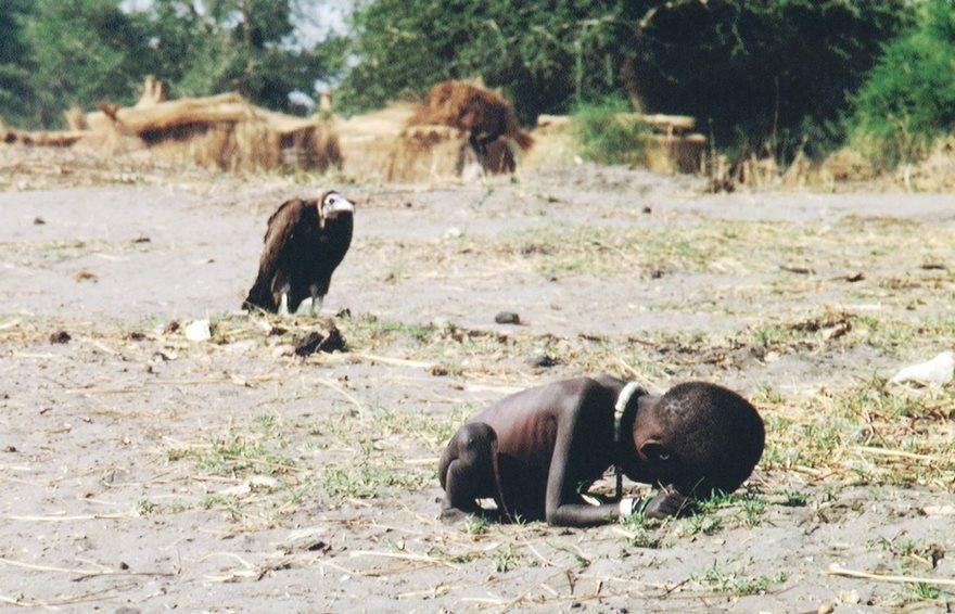Starving Child And Vulture, photo by Kevin Carter in 1993